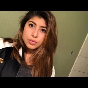 Meet your Posher, Sierra